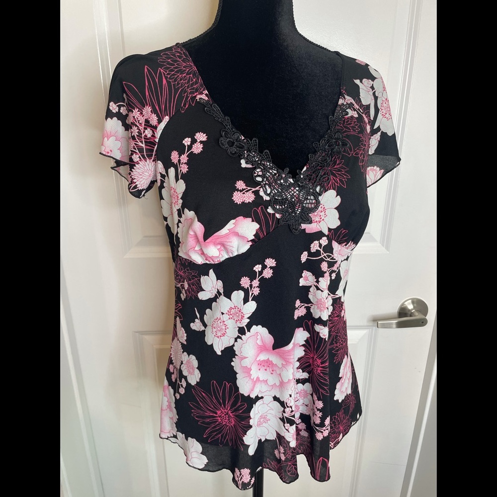 Bundle of Joy..Pink & Black Floral Top -Size Large (#77)